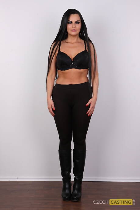 Czech Casting  are excited to present you with a xxx photo gallery showcasing Andrea demonstrating sexy shape